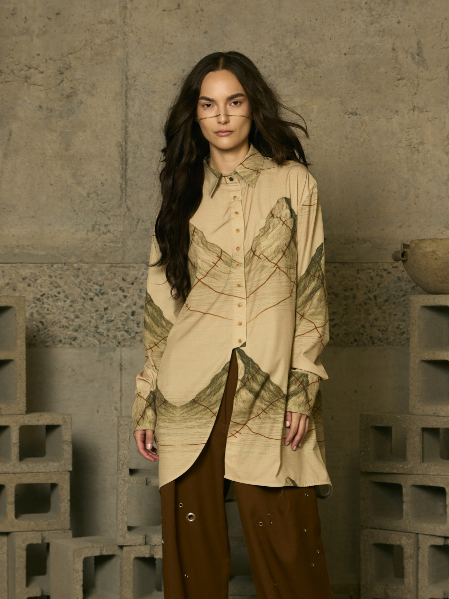 Blusón Asimétrico - Montañas