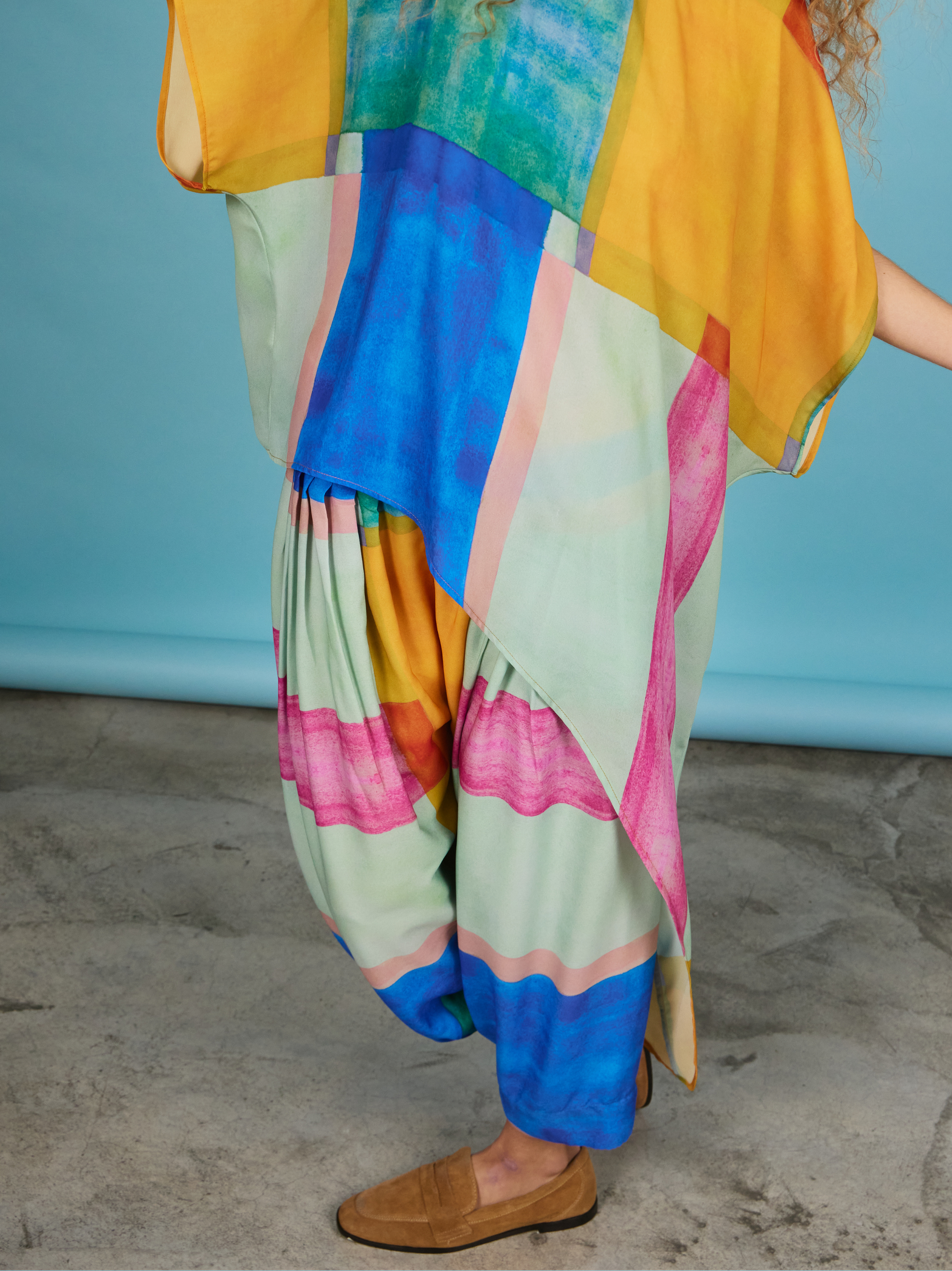 Pantalón Ancho con Pliegues - Pixel Multicolor