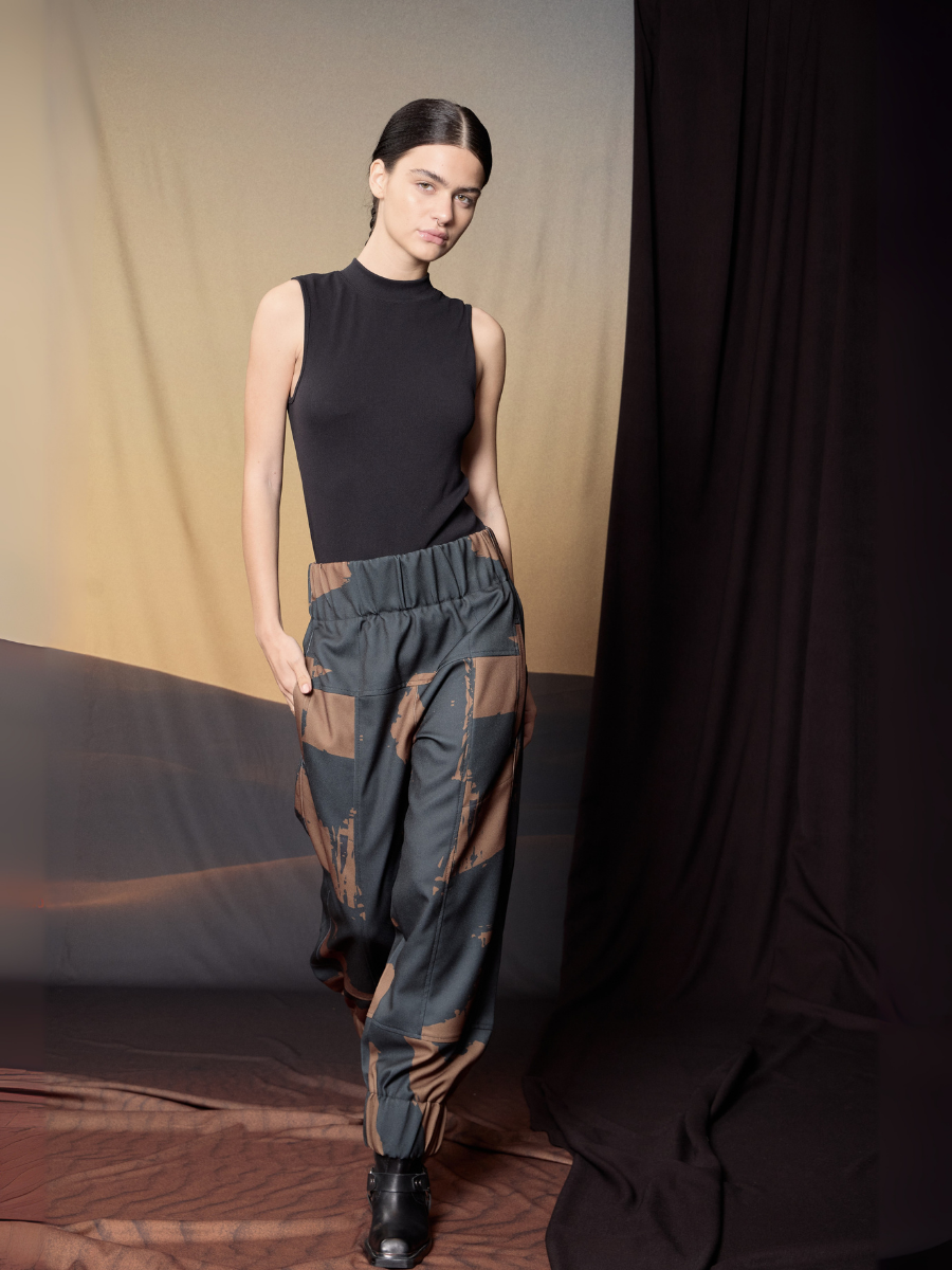 Pantalón con Faja Ancha - Brochazo Marrón