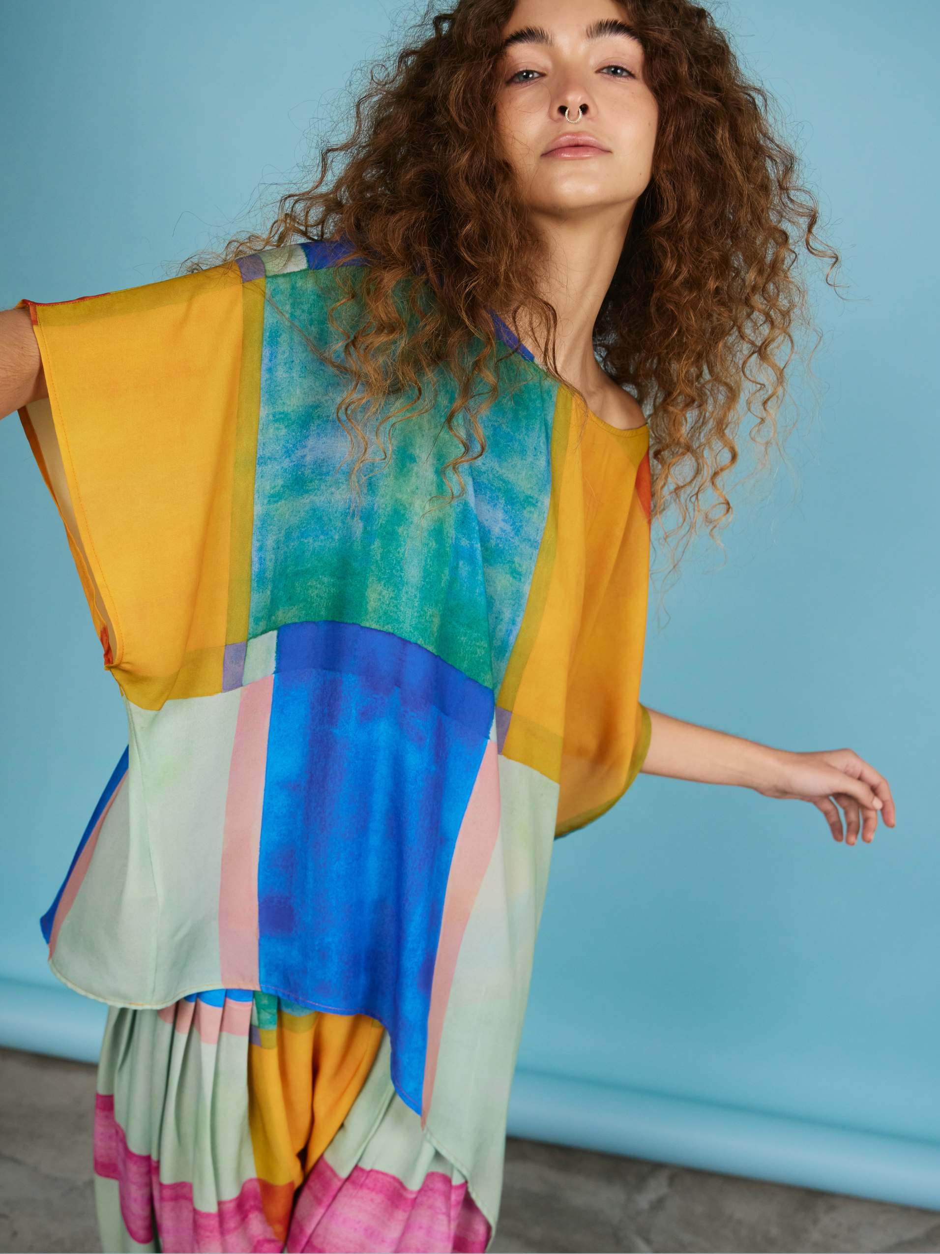 Top Asimétrico - Pixel Multicolor